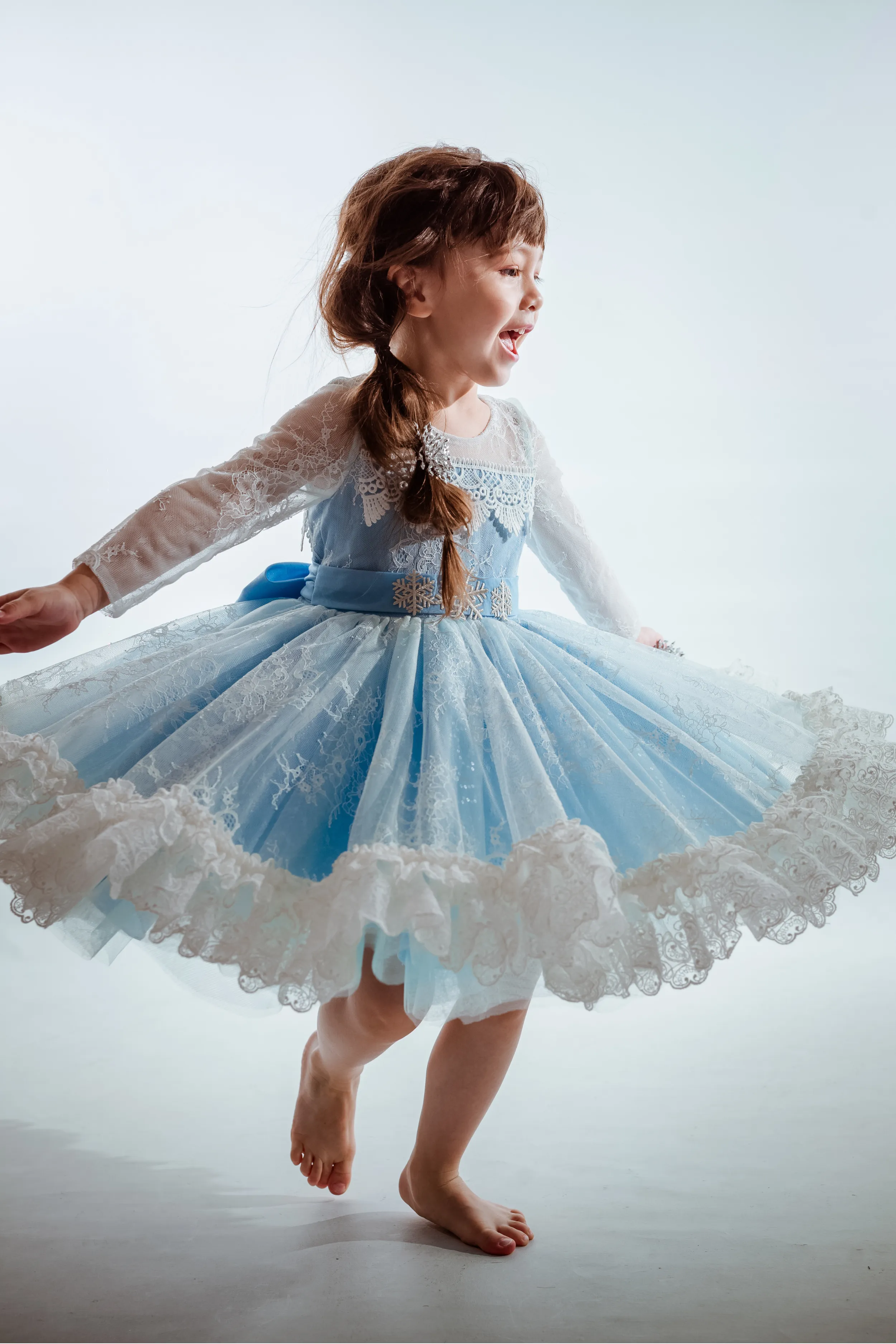 Elsa Long Sleeves Lace Dress (Blue/ Pink/ White)