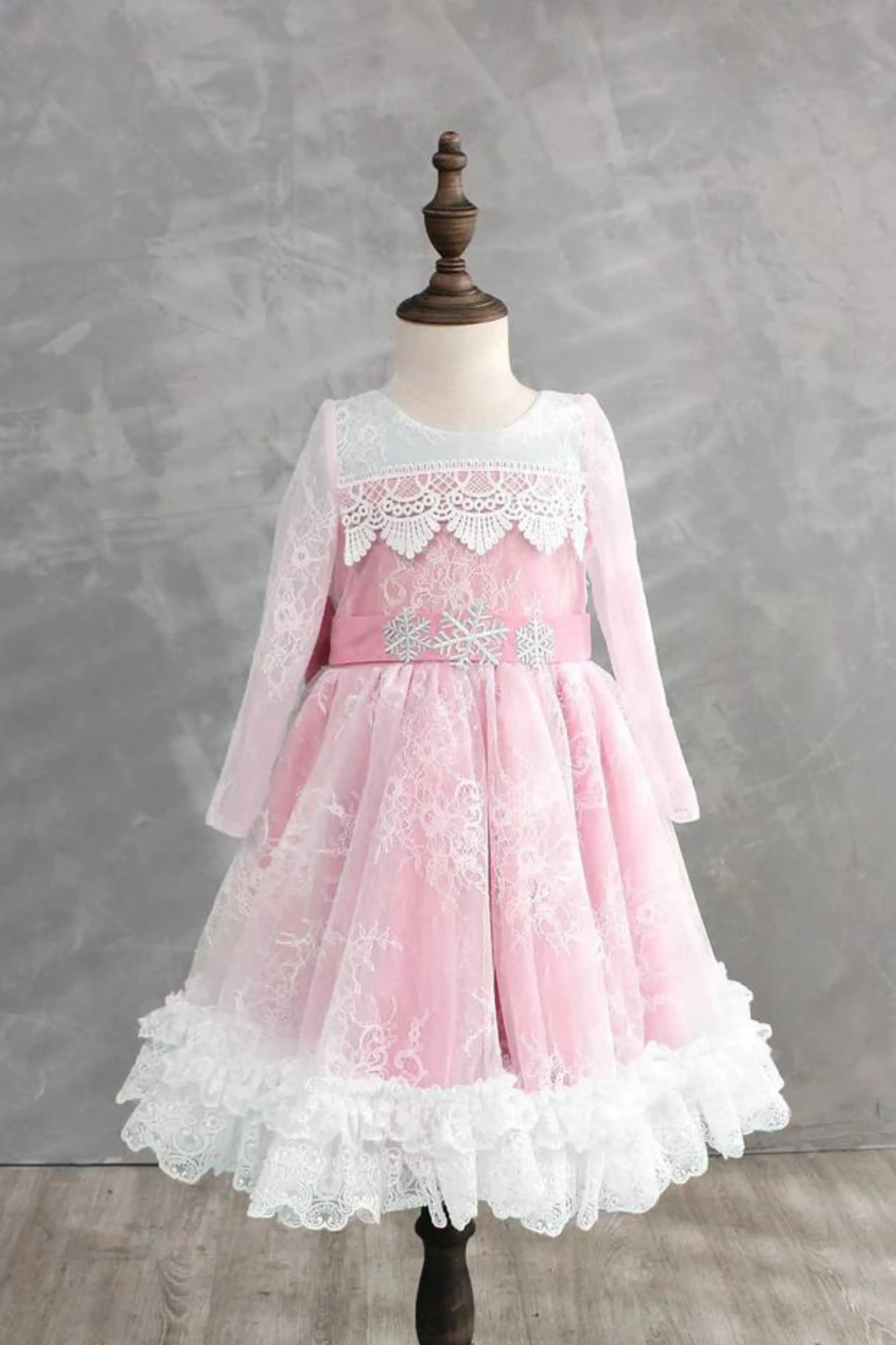 Elsa Long Sleeves Lace Dress (Blue/ Pink/ White)