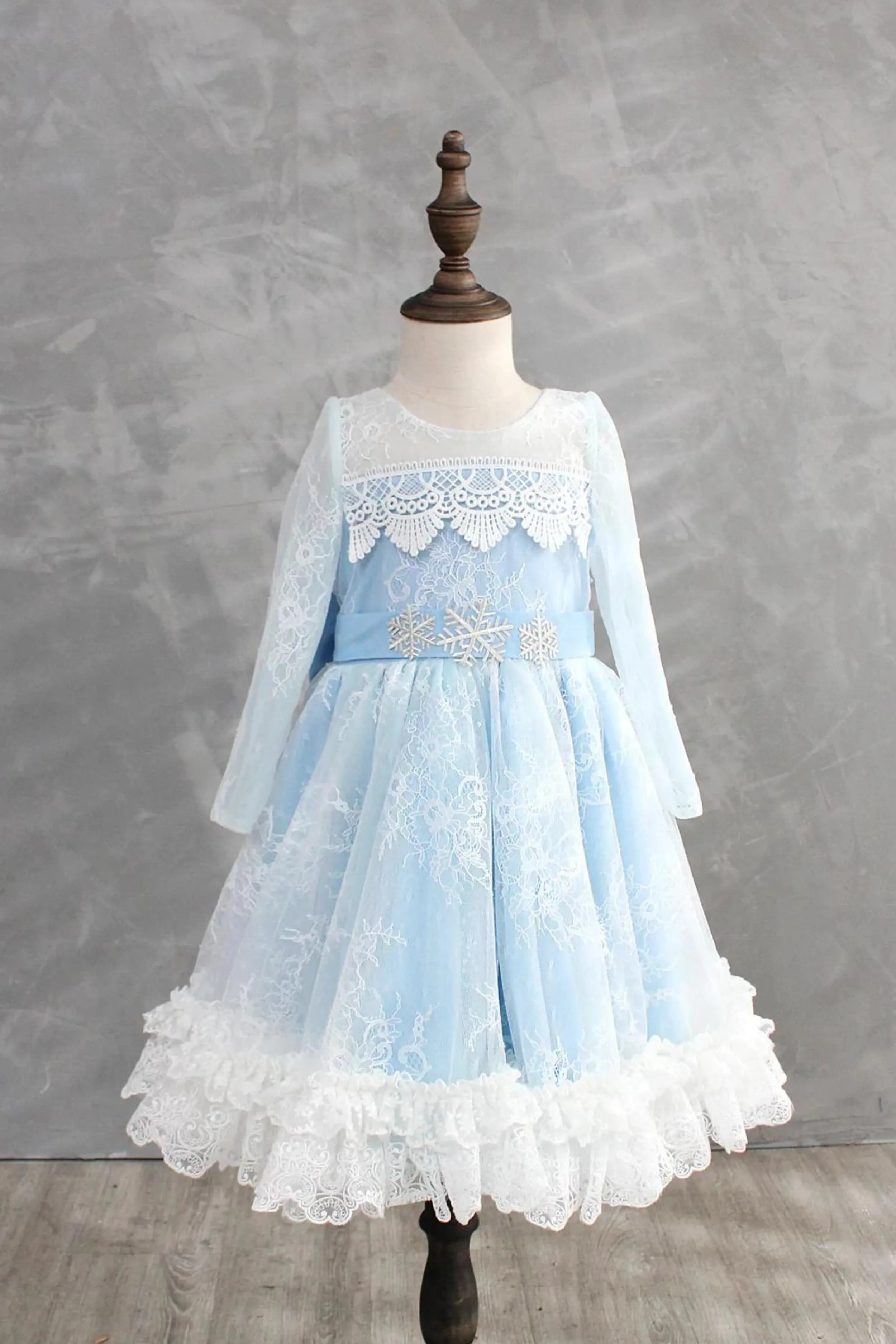 Elsa Long Sleeves Lace Dress (Blue/ Pink/ White)