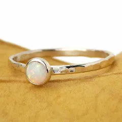 Hammered Band Opal Cab Ring - Sterling Silver